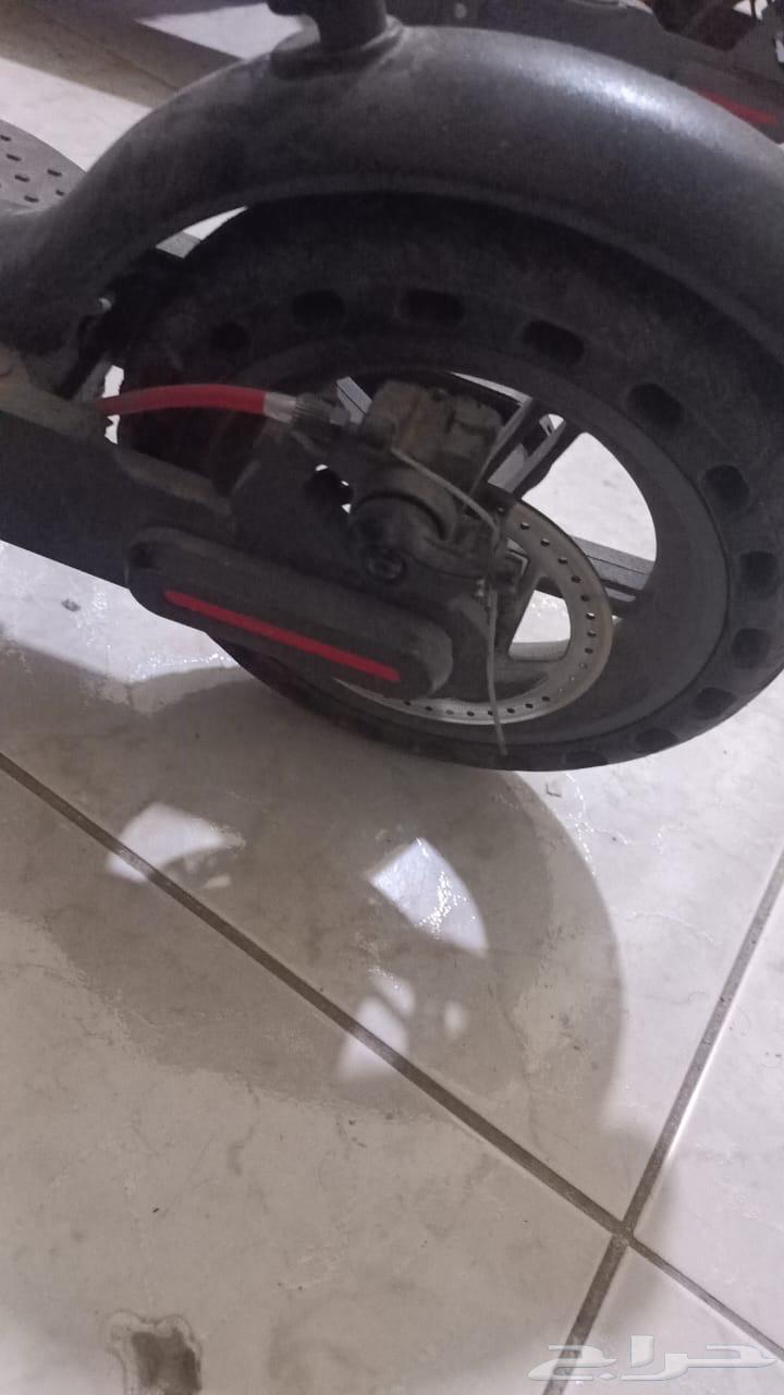 Used scooter in excellent condition64471979727107112