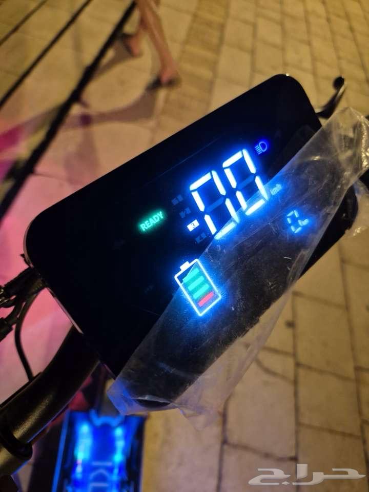 للبيع سكوتر بقوة4000واط64478745749123111