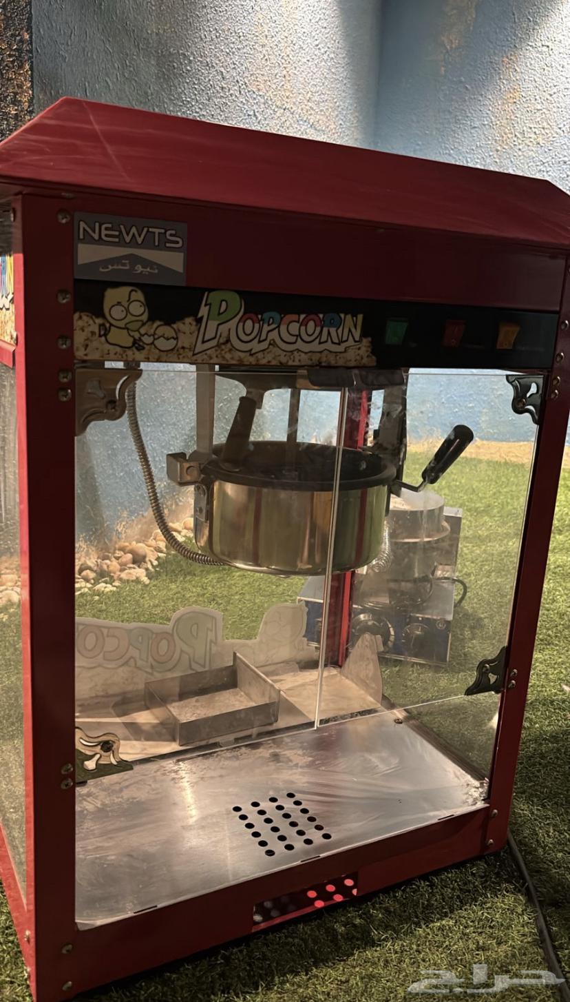 New popcorn machine, very simple to use64478663194883110