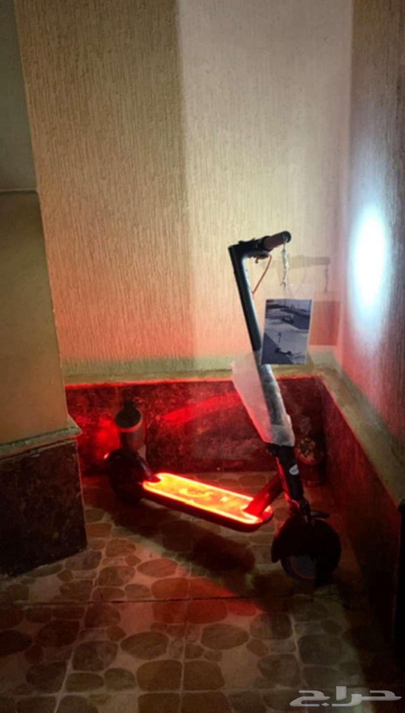 سكوتر للبيع64478018126467111