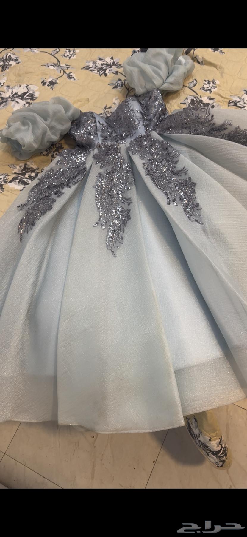 فستان سهرة سعر الشراء 700 استخدام ساعتين فقط البيع 200 ريال64477297055491112