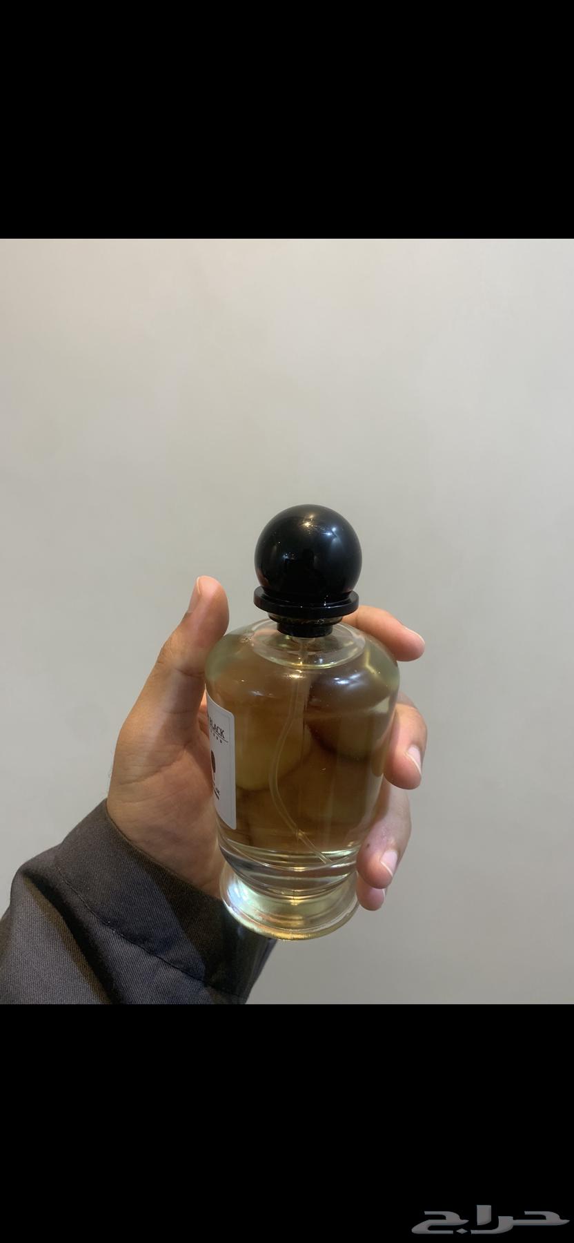 Perfumes from Al-Ez for Oud, a package containing 6 perfumes in their original condition64476601175427113