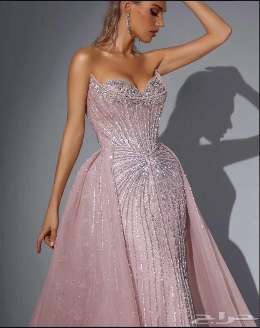 فستان مقاس S الى M من مارينا مول اخذته ب 2400 وببيعه ب 100064478745732993110