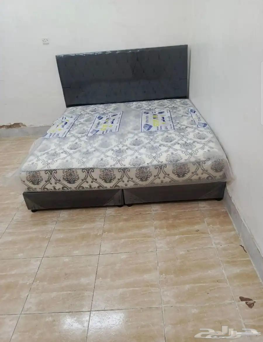 سرير بوكس جديد مع المرتبه ودولاب مع التوصيل64475695031427114