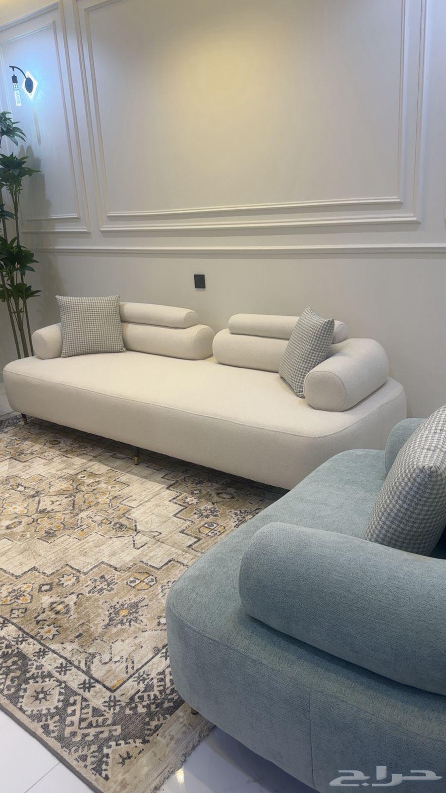 Three-seat sofa, two separate single seats and one long seat, new64477894290946113