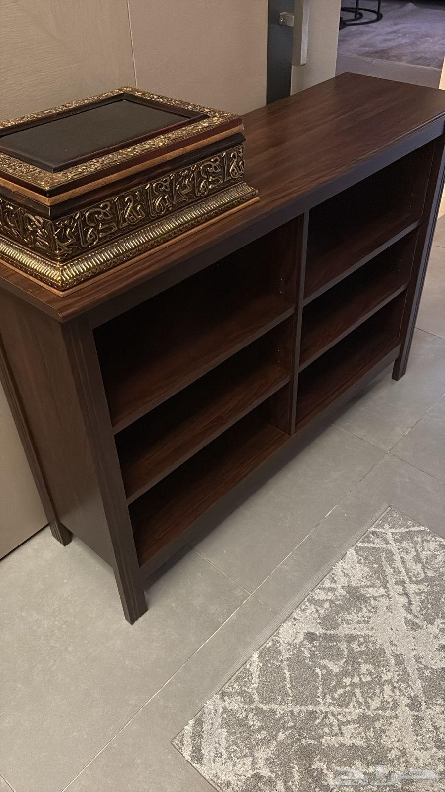 طاولة تلفزيون للبيع64478815181185112