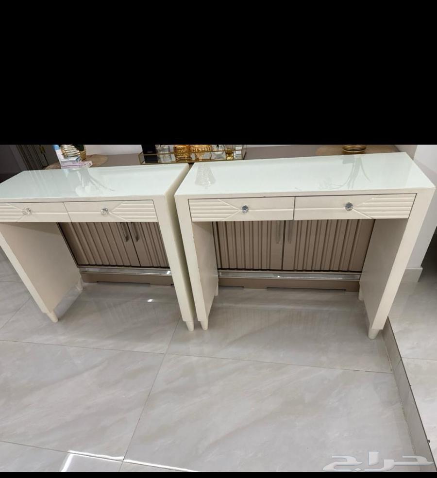 مكتبين للبيع جديده م فيها اي كسر64475349371266110