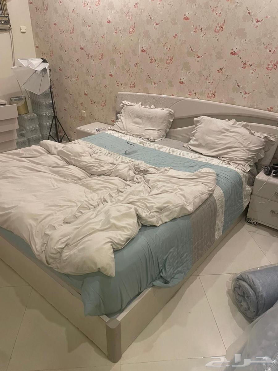 سرير نفرين نظيف جدا وقوي مع مرتبه جديده استخدام نظيف64477464382722110