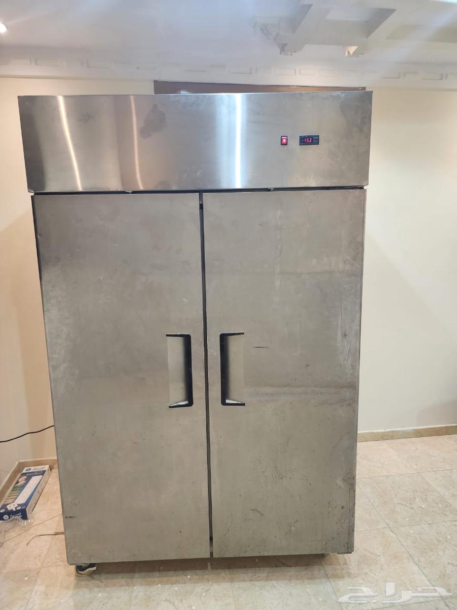 Chinese freezer in like-new condition64475847597185110