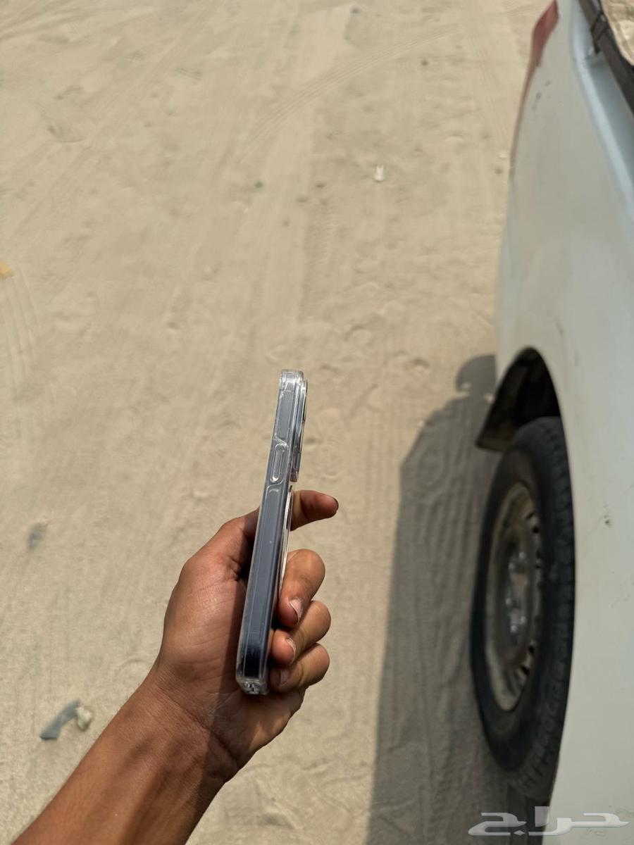 ايفون 15 برو للبدل64476364996609111