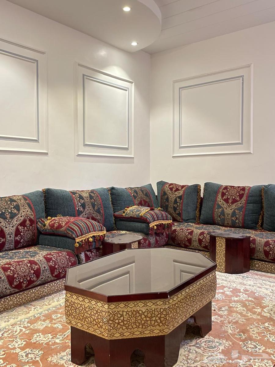 جلسه مغربي اصلي خالي من العيوب شبه جديد زاويتين طاوله دولاب64479037164034114