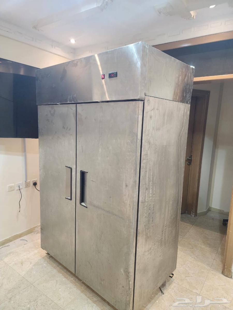 Chinese freezer in like-new condition64475847597185111