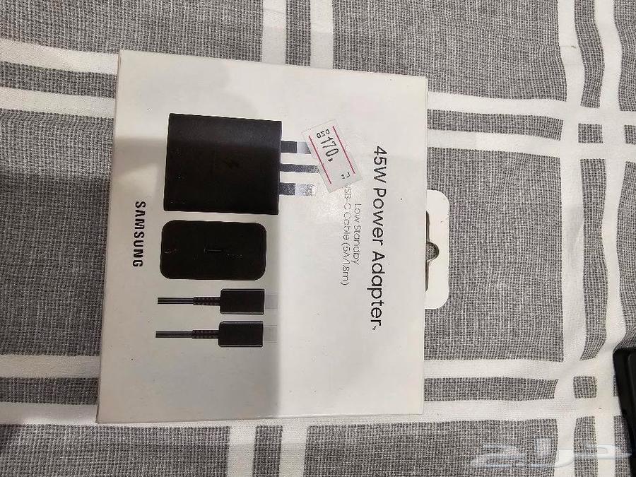 Samsung z fold 7 512 memory and ultra watch clock and fast charger64483536030210113