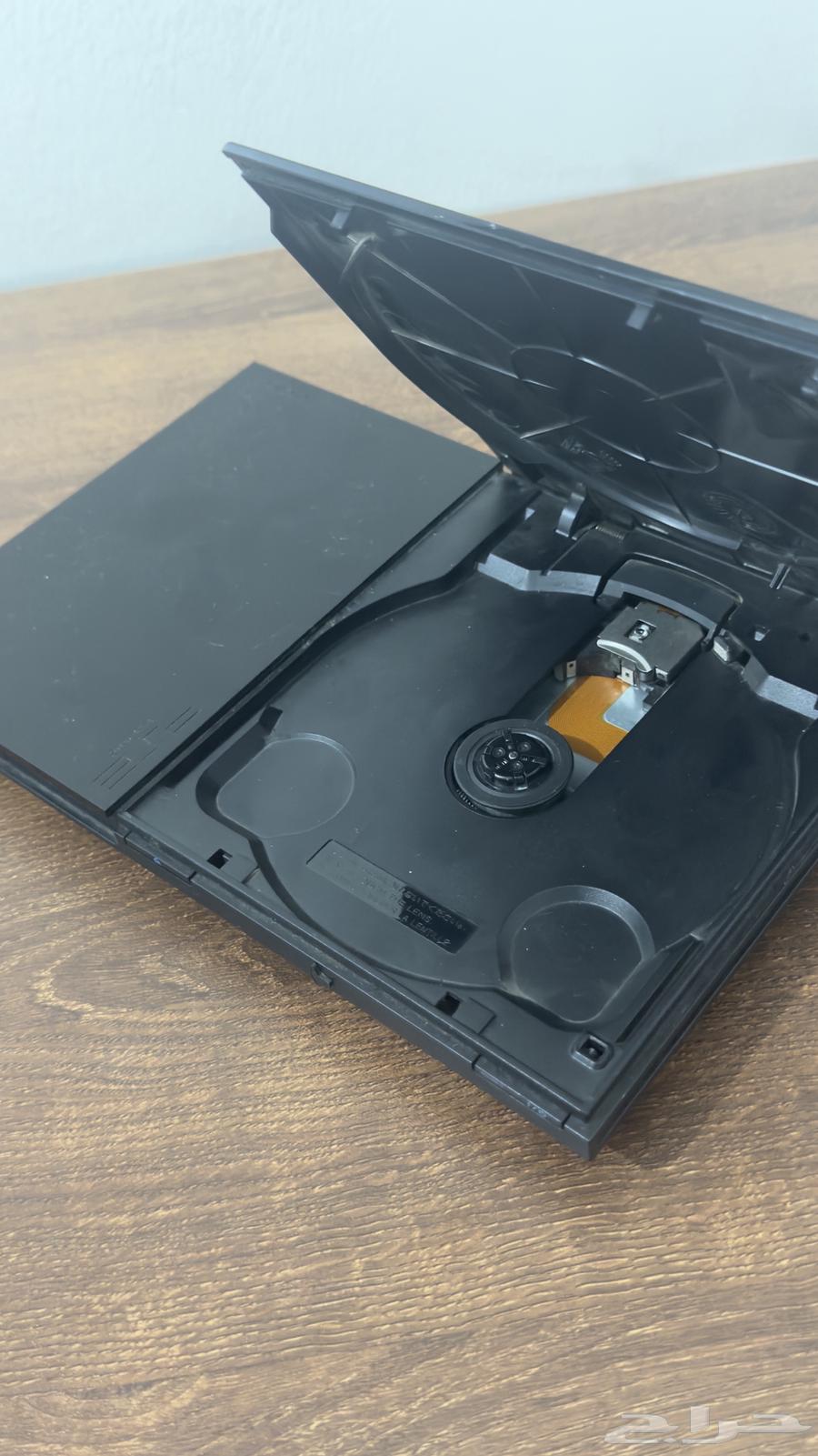 سوني 2 مجدد مع جميع ملحقاته و7 اشرطة منسوخة من اختيارك64479231732226112