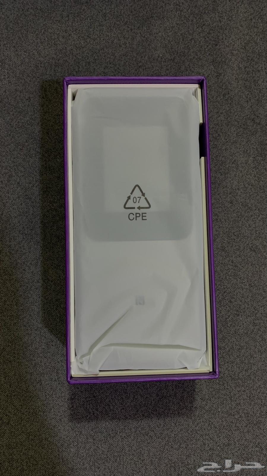 ZTE-STC 5G Portable Router 10 mAh Battery64484266873985111