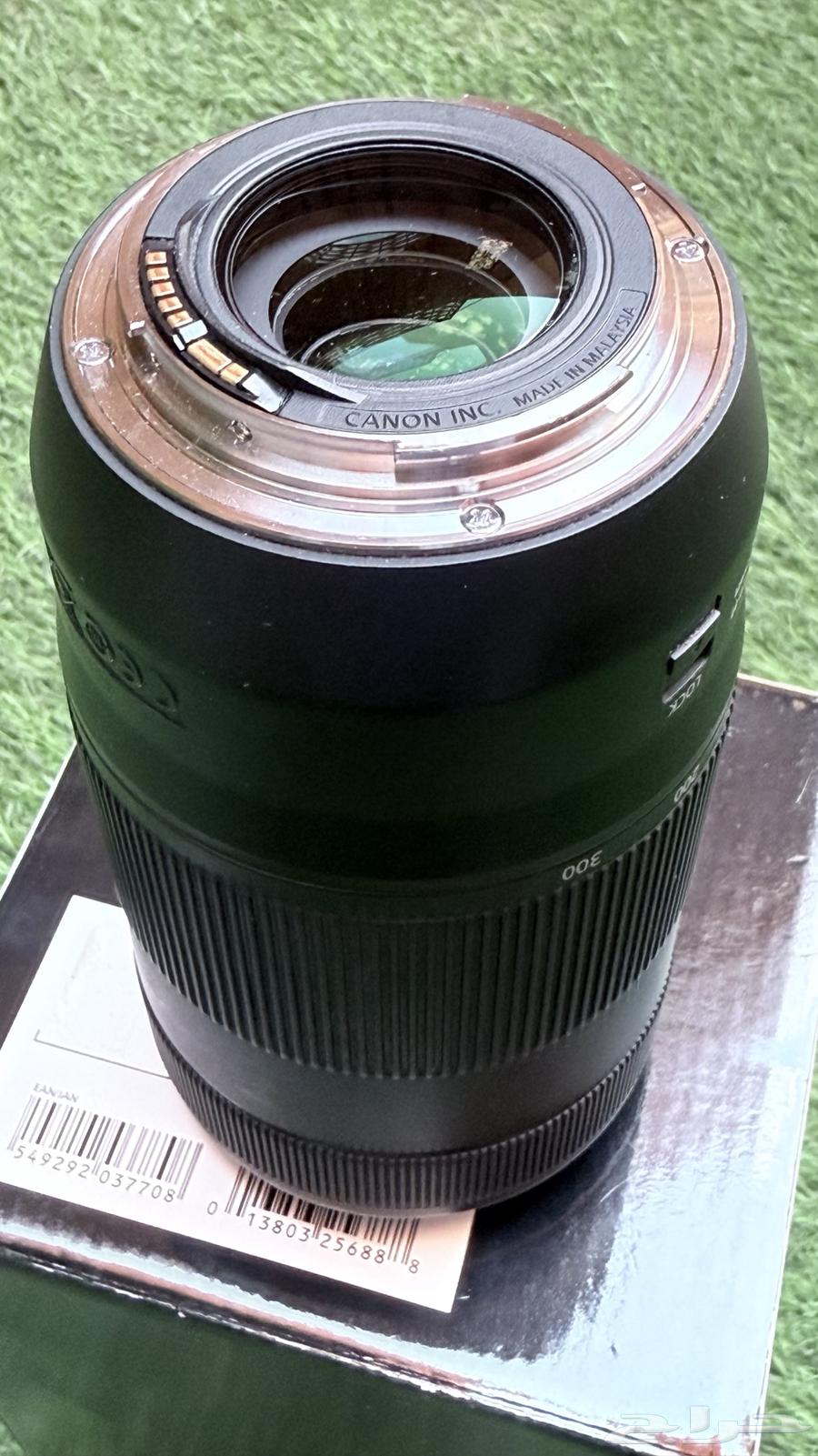 للبيع عدسة كانون EF 70-300 شبه جديدة وبالكرتون64482349865602114
