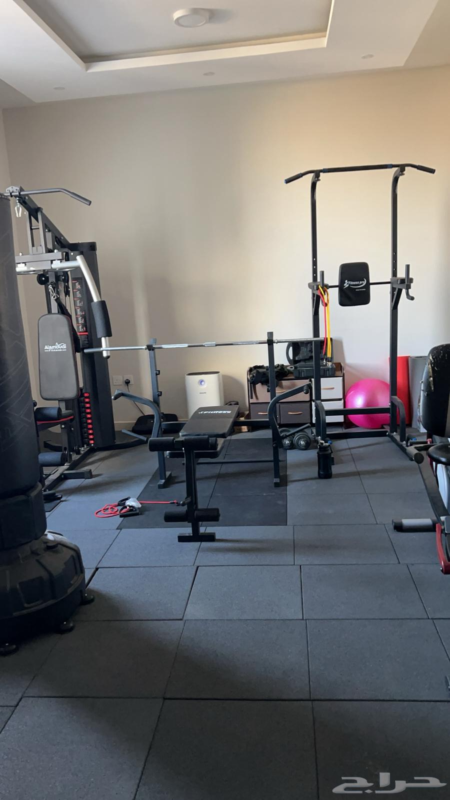 A complete club (I won't sell individual pieces)64480427716354113