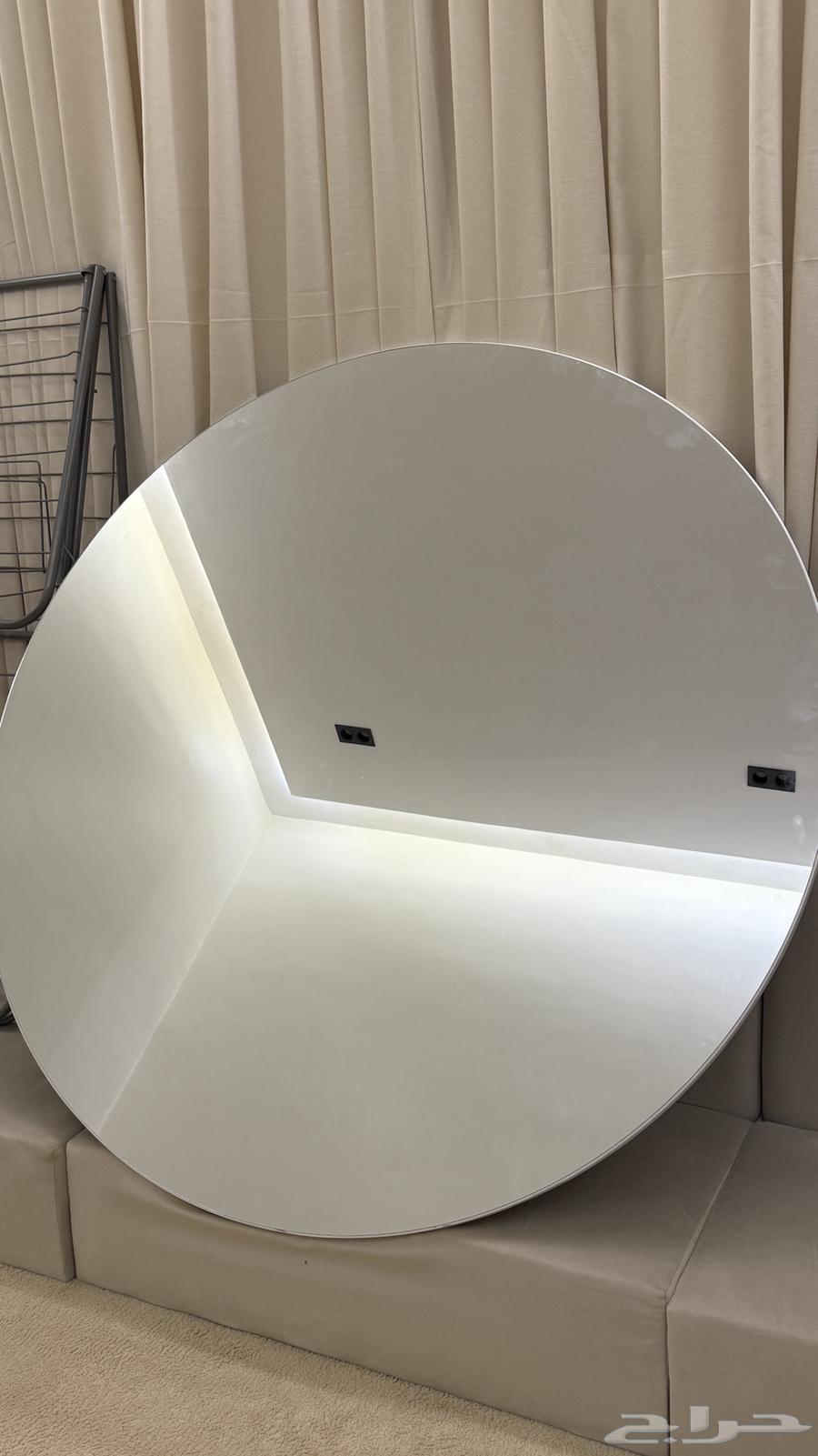 Mirrors64483743548675111