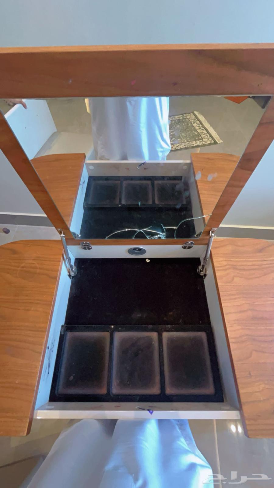 Hairdressing Set with Chair and Small Table (Commode) from Home Center64481209767297112