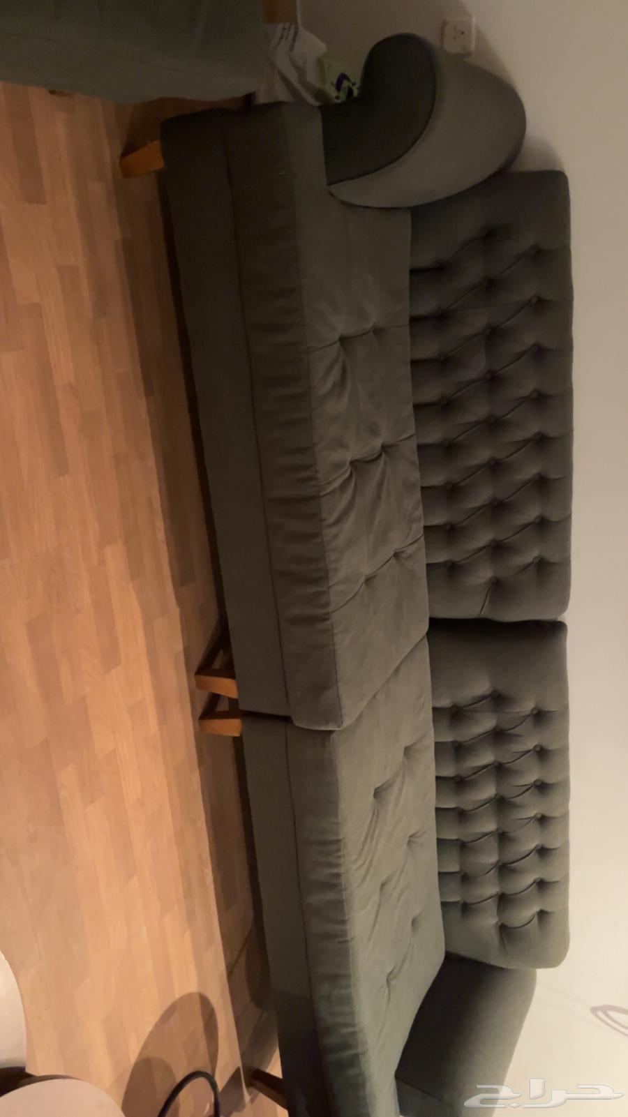 Sofa set with cushions64479885016322110