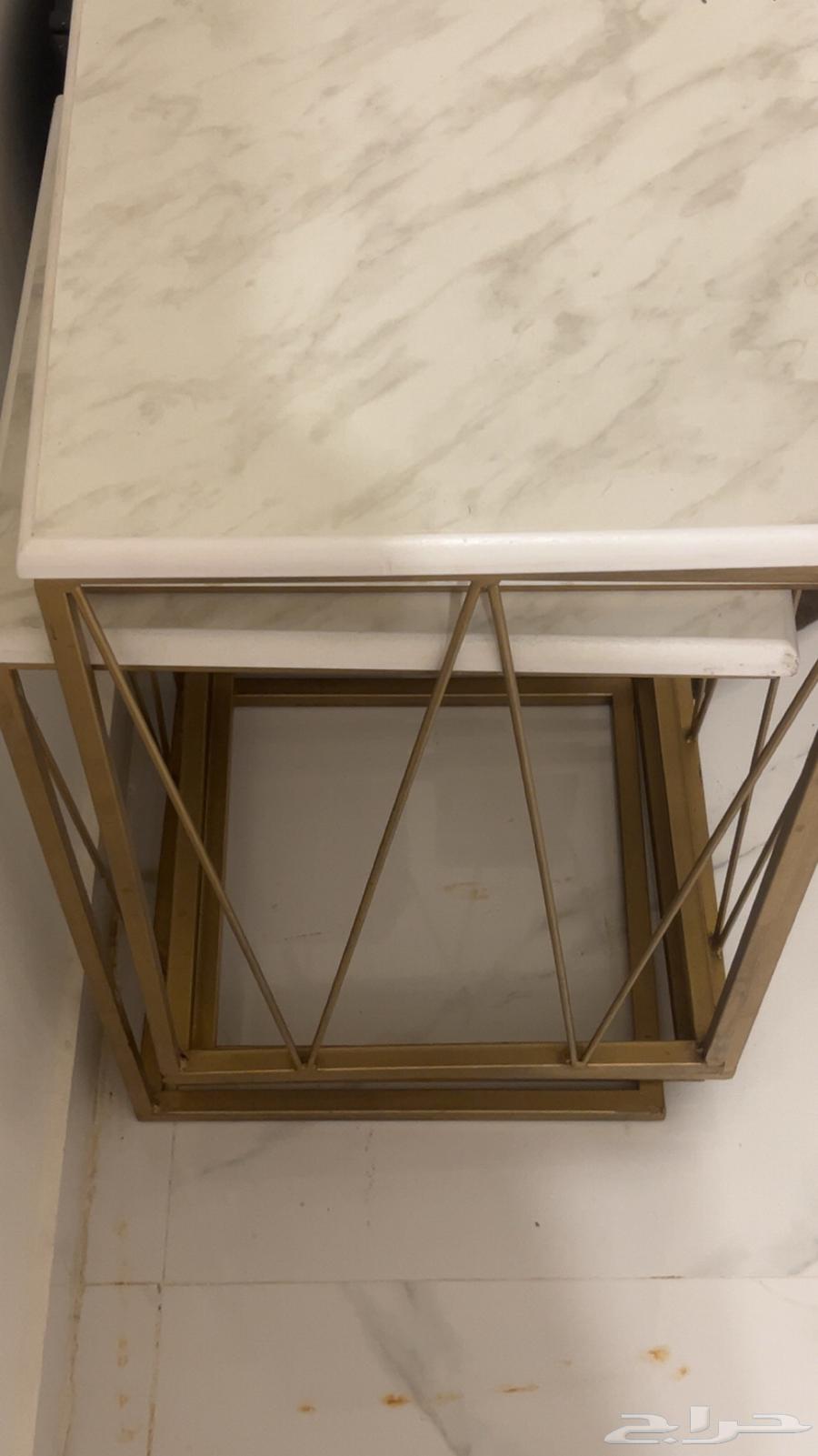 طاولة قهوه ذهبية64478995114497112