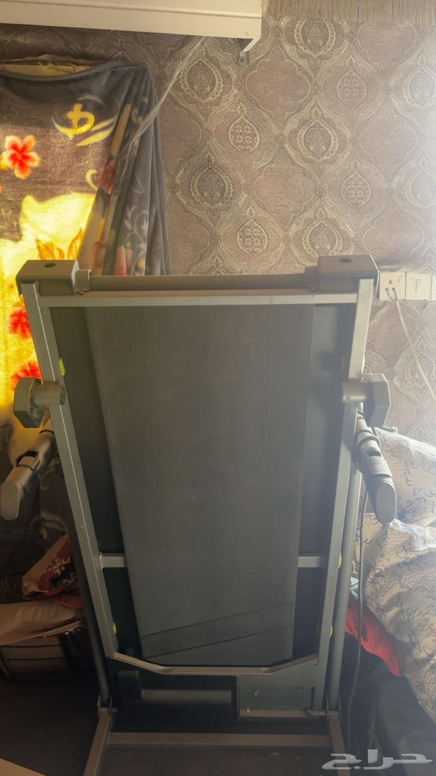 Furniture for sale, four televisions, all working, two large and two medium64483301347201114