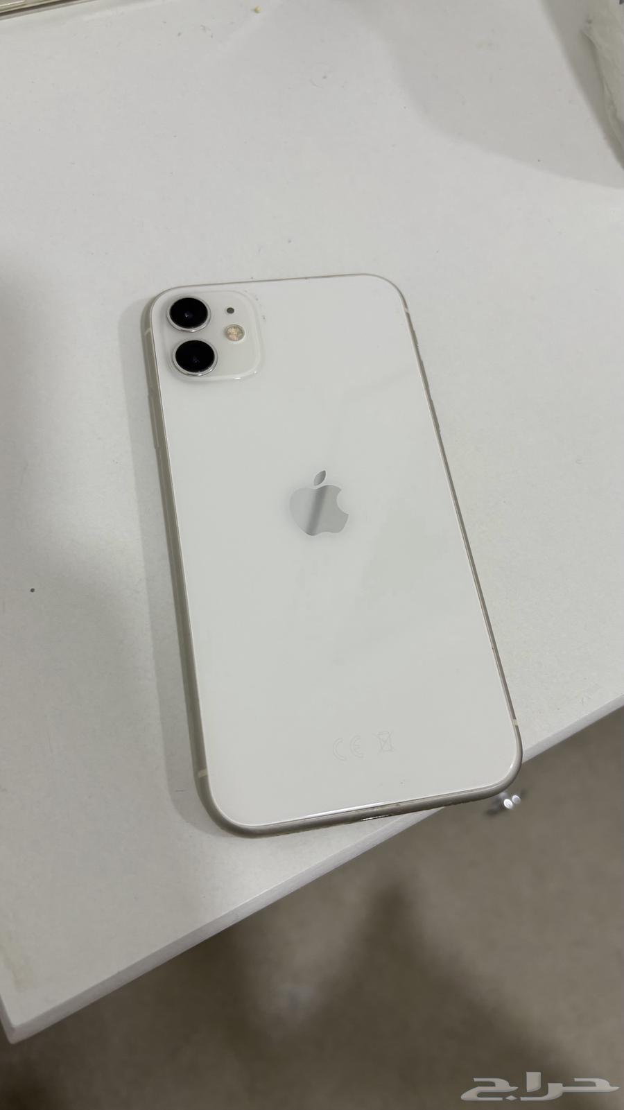 ايفون 11 ابيض64480565297410111
