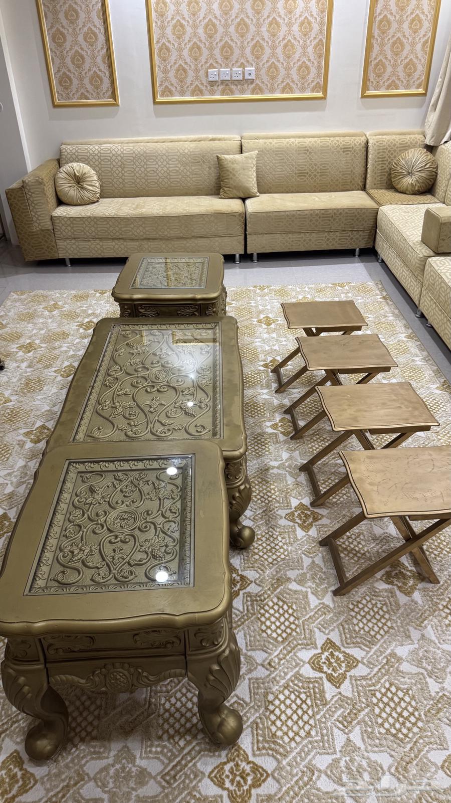 طاوله للبيع64485916720515110