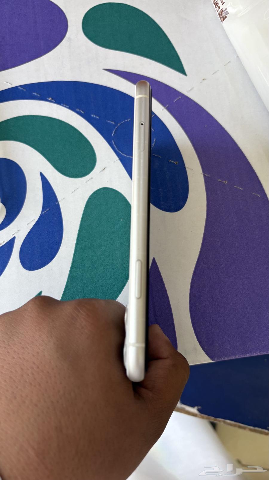 Clean iPhone 11, battery is not good at all, price 50064479203482371114