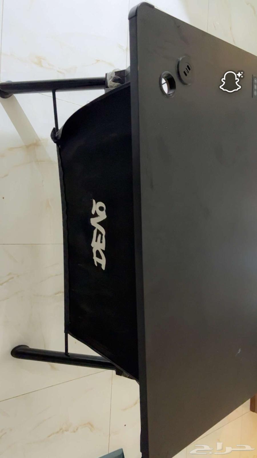 طاوله الكمبيوتر64480840672385111