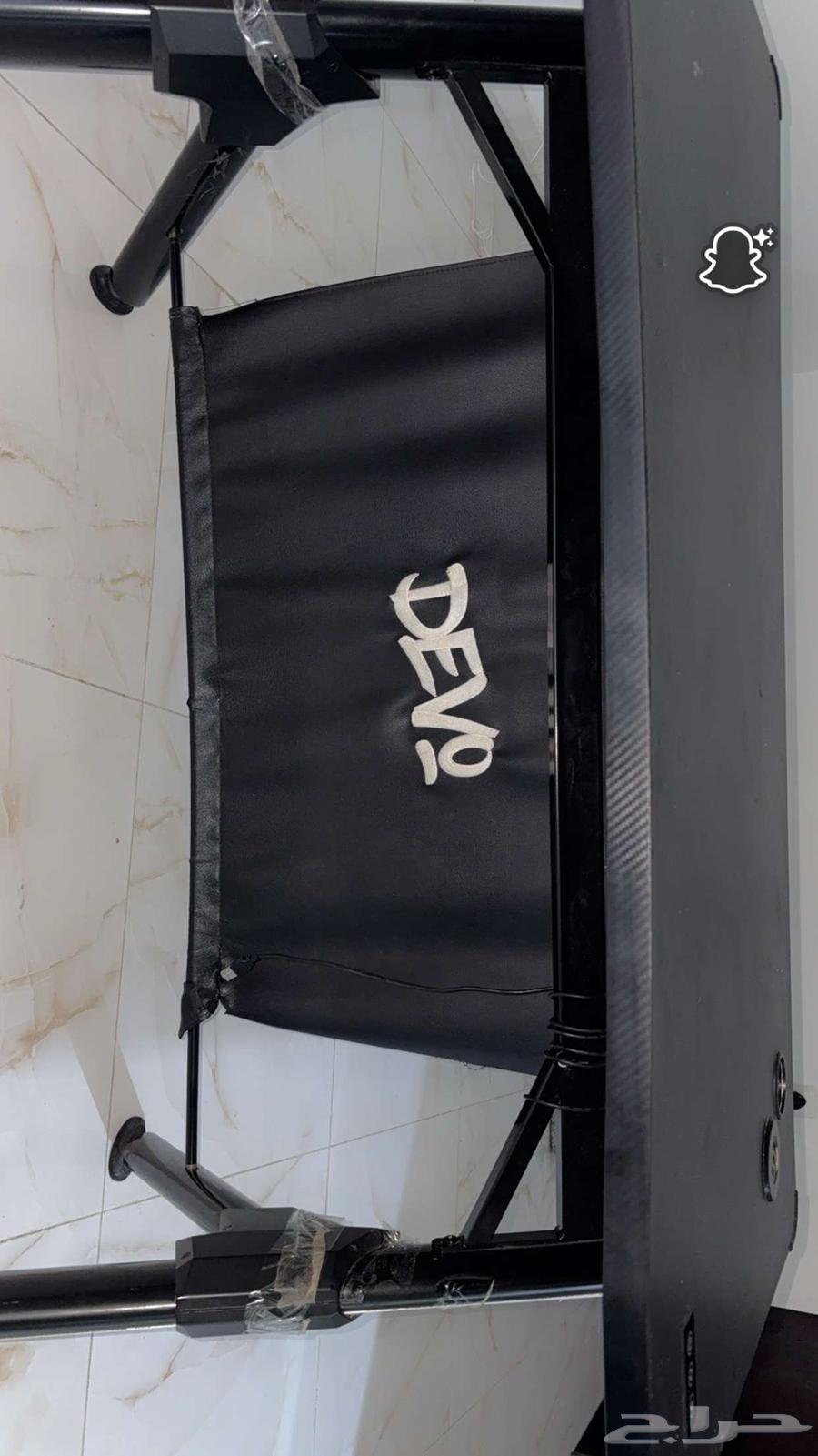 طاوله الكمبيوتر64480840672385112