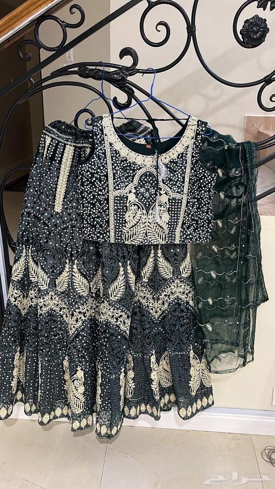 فساتين سهرة فخم من محل اراشا للبيع او اجار الاجار 400البيع64481060140930111