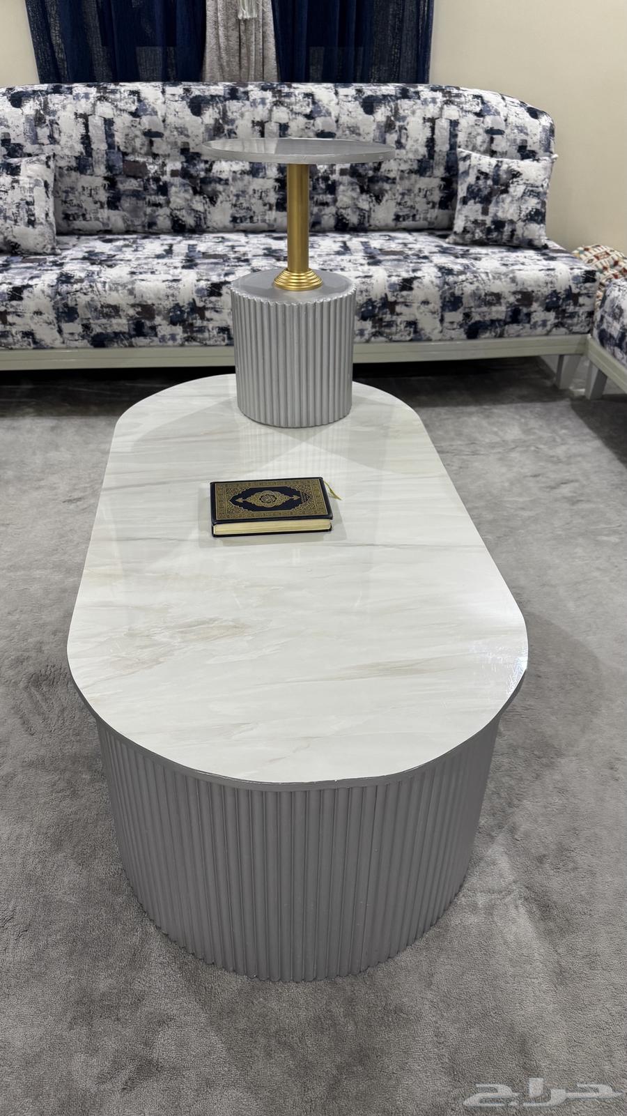 Vacuum and tables64479521318275111