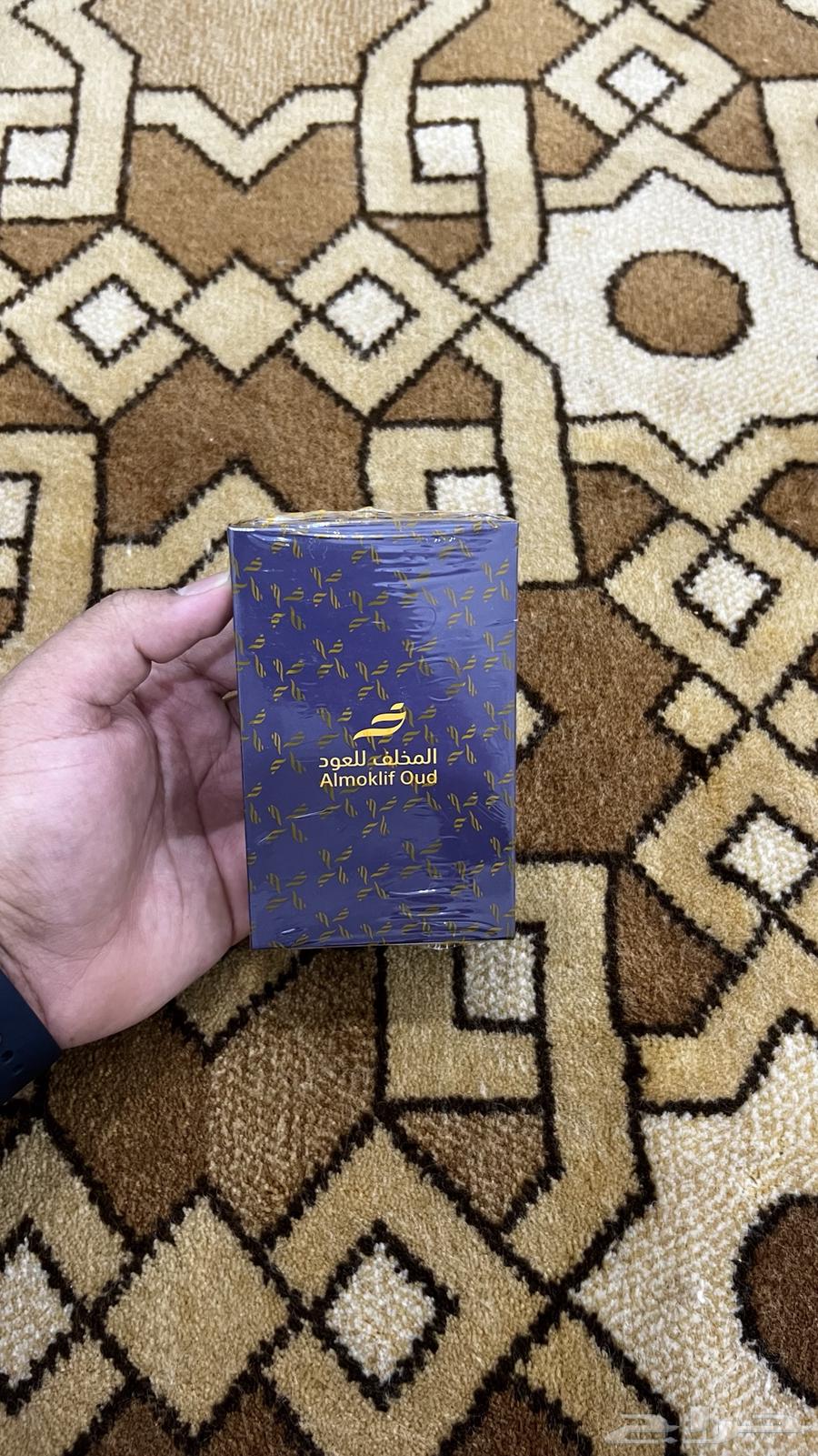 دهن (كبودي خاص) من المخلف للعود64478884370051110