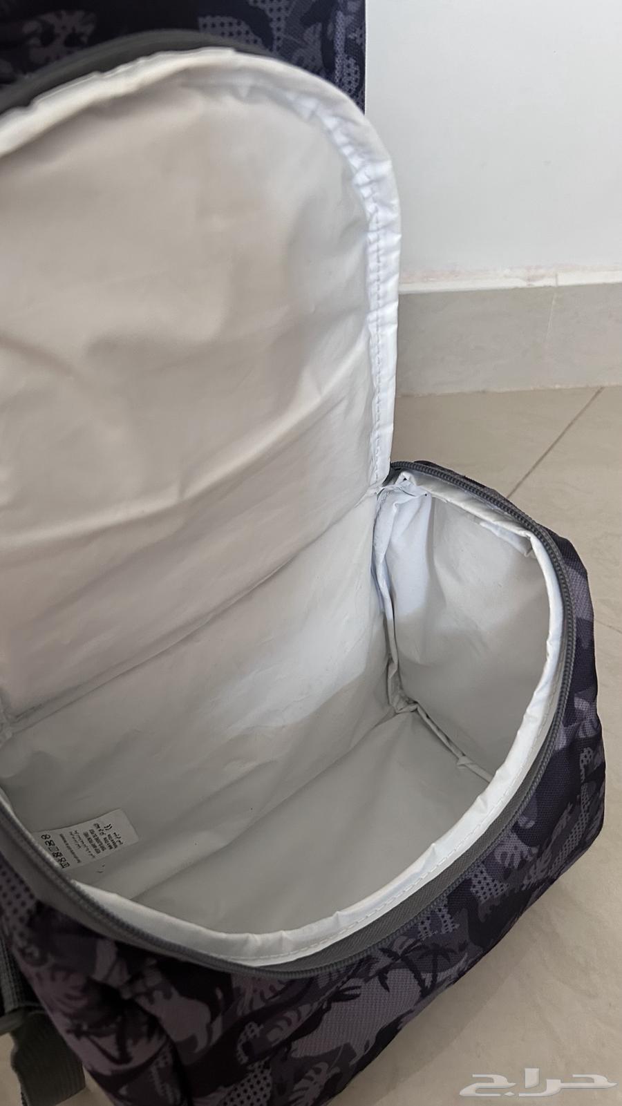 شنطة مدرسيه ب 40 ريال64481723068291113