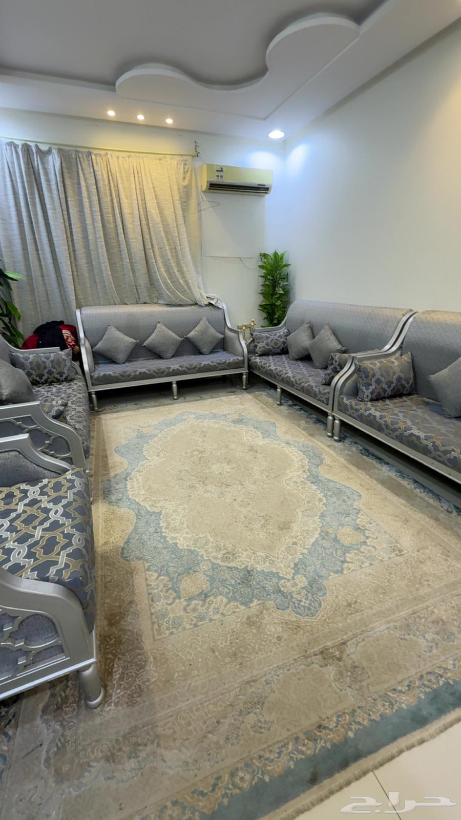 Formal sofa set64481613148545110