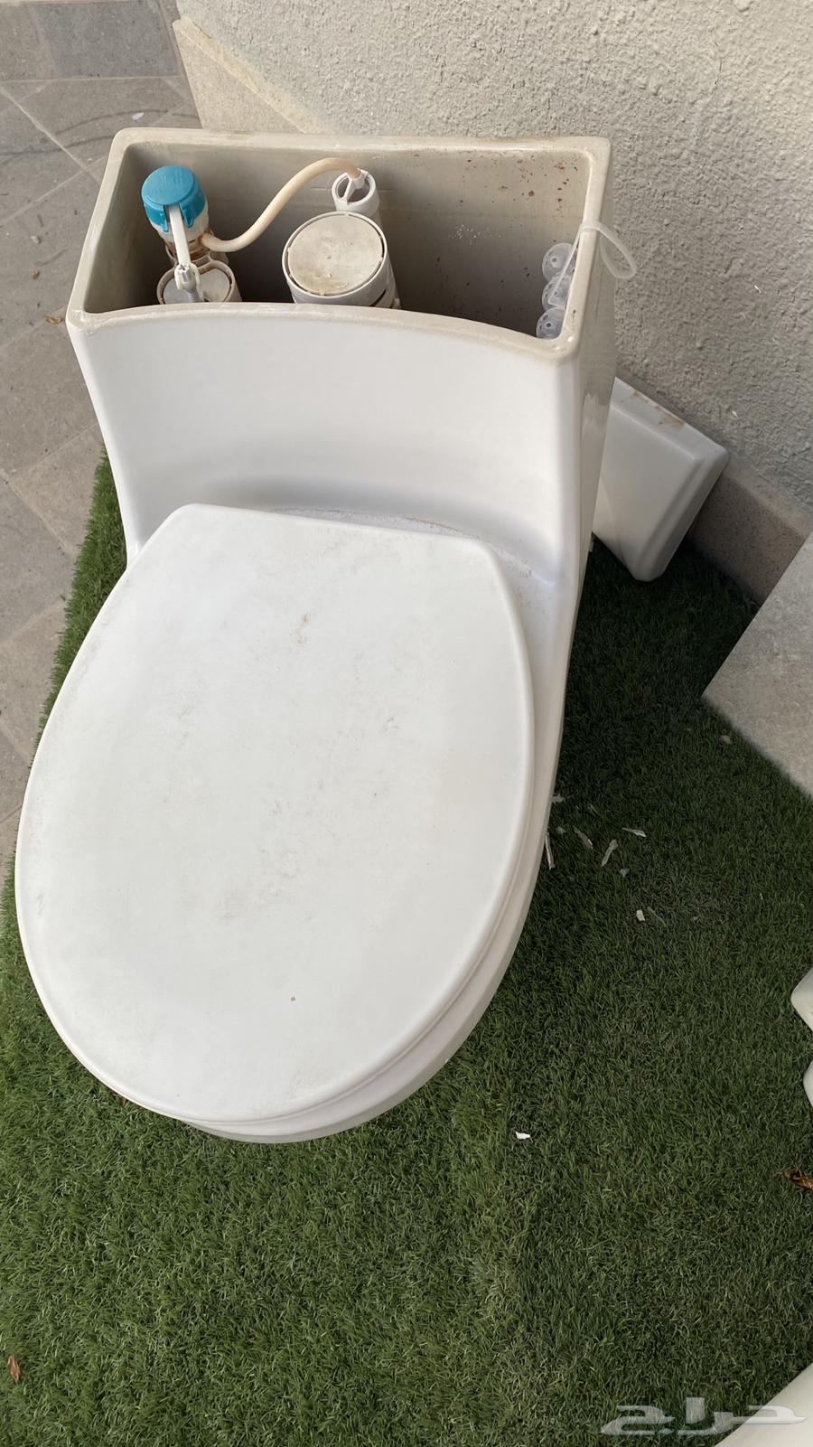 Sinks Toilets64485695847681112