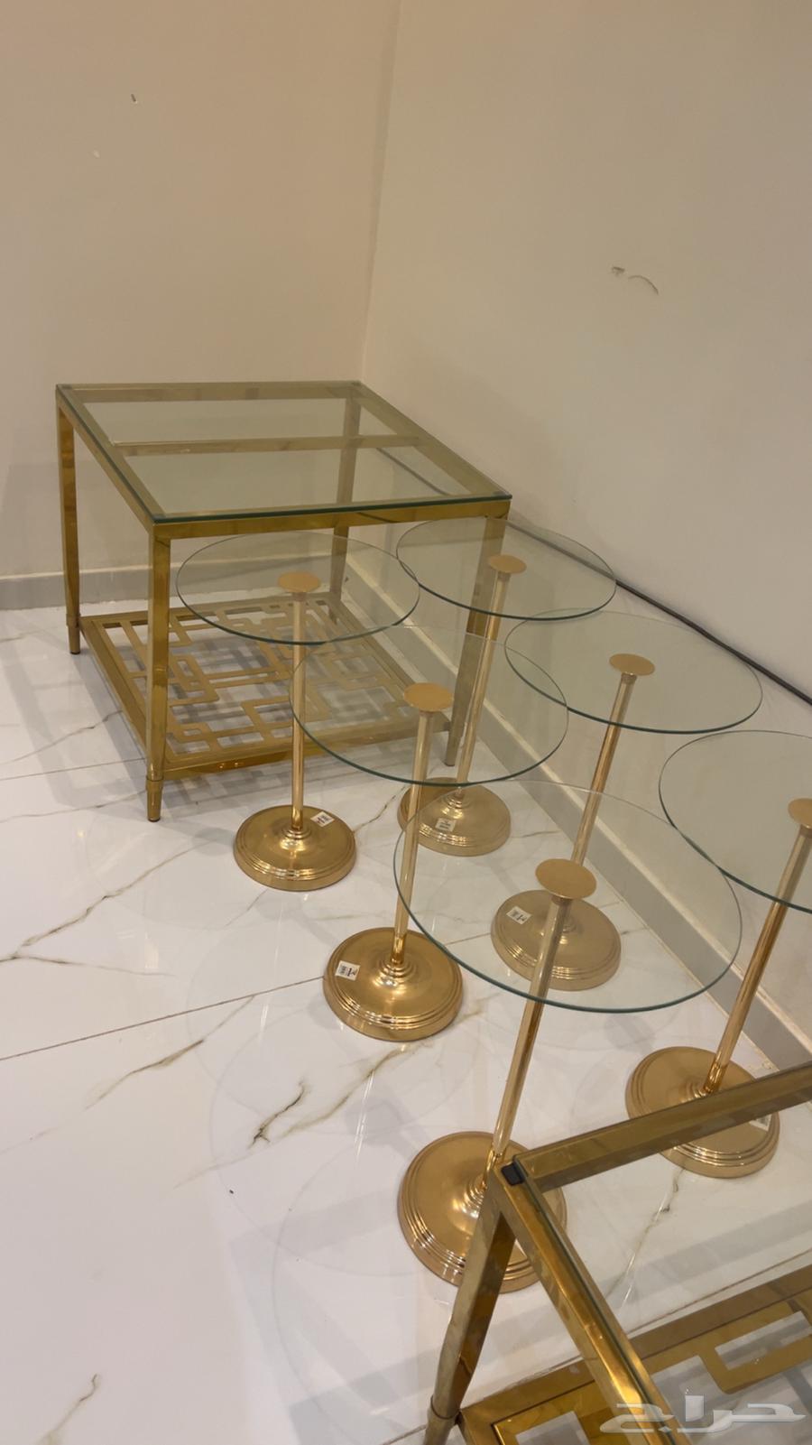 Tables for sale64479424584193111