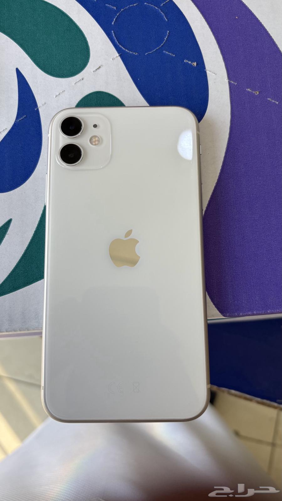 Clean iPhone 11, battery is not good at all, price 50064479203482371110