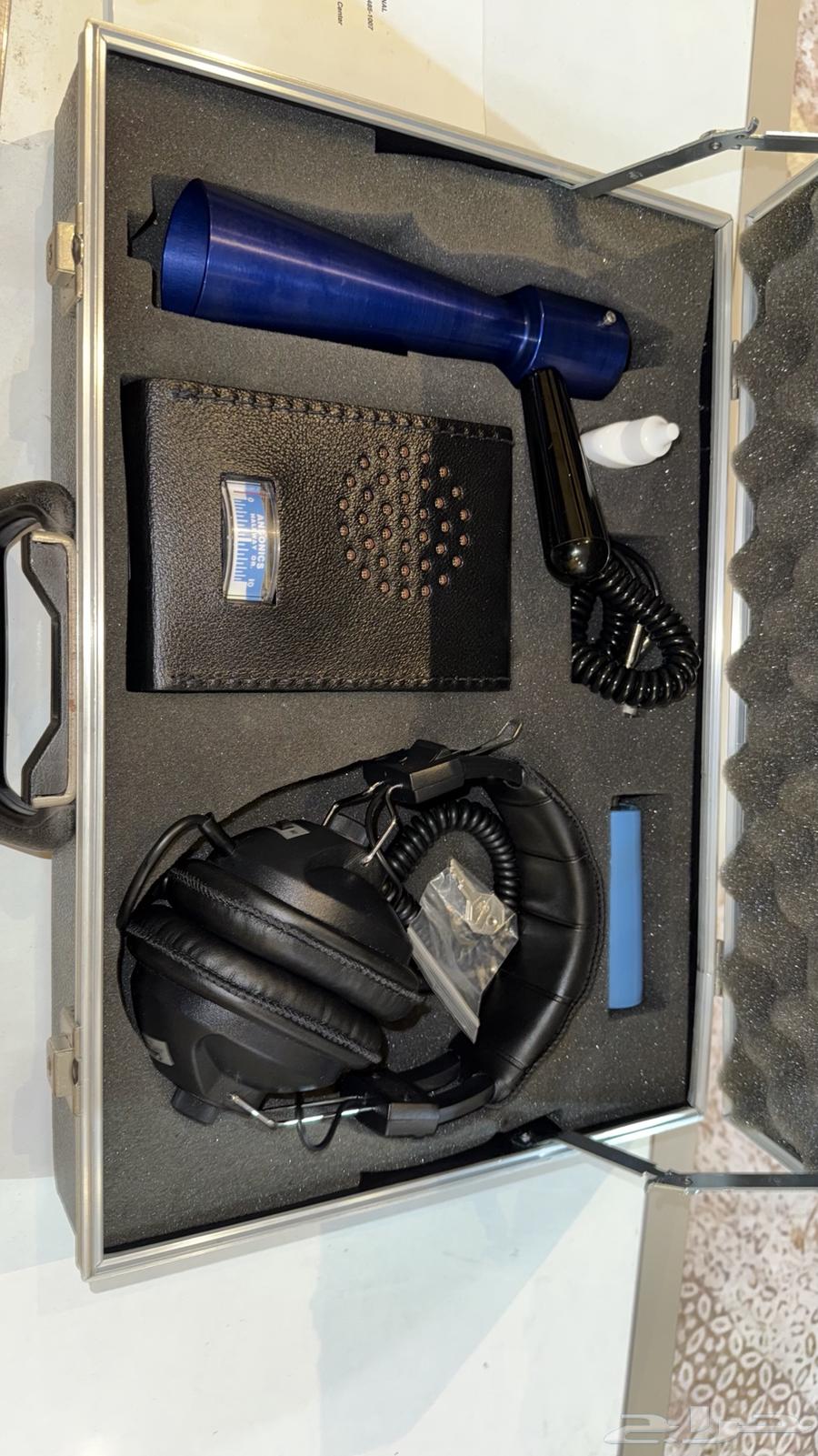 Gas and Freon Leak Detector Device64479037147906112