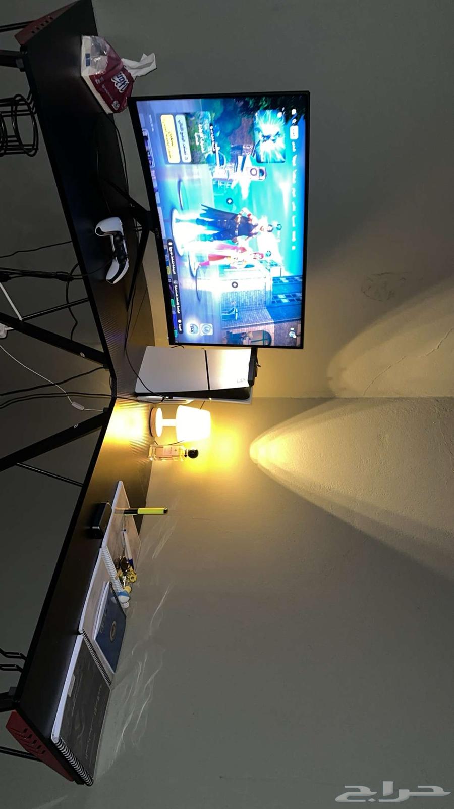 طاوله للبيع64480180979201110