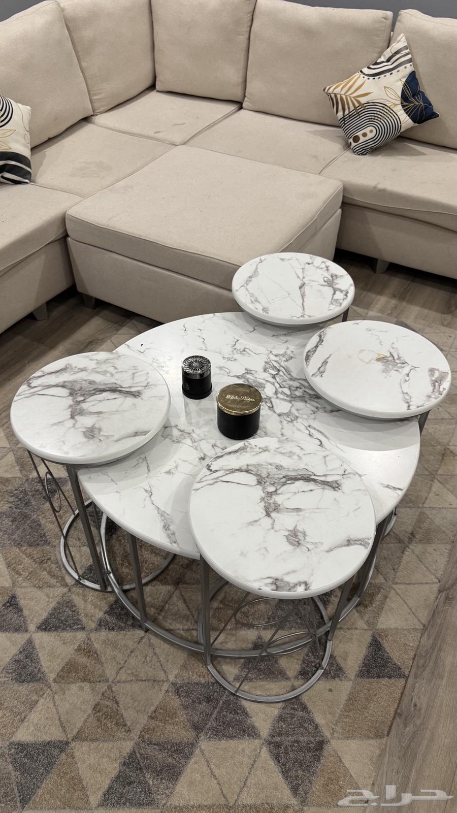 Sofa with table set64481982999937112