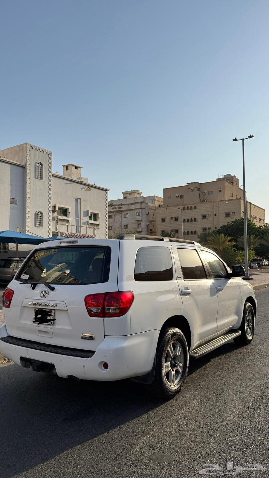 تويوتا سكويا 2012 دبل دفلوك فتحه ثلاجه64658462075010113