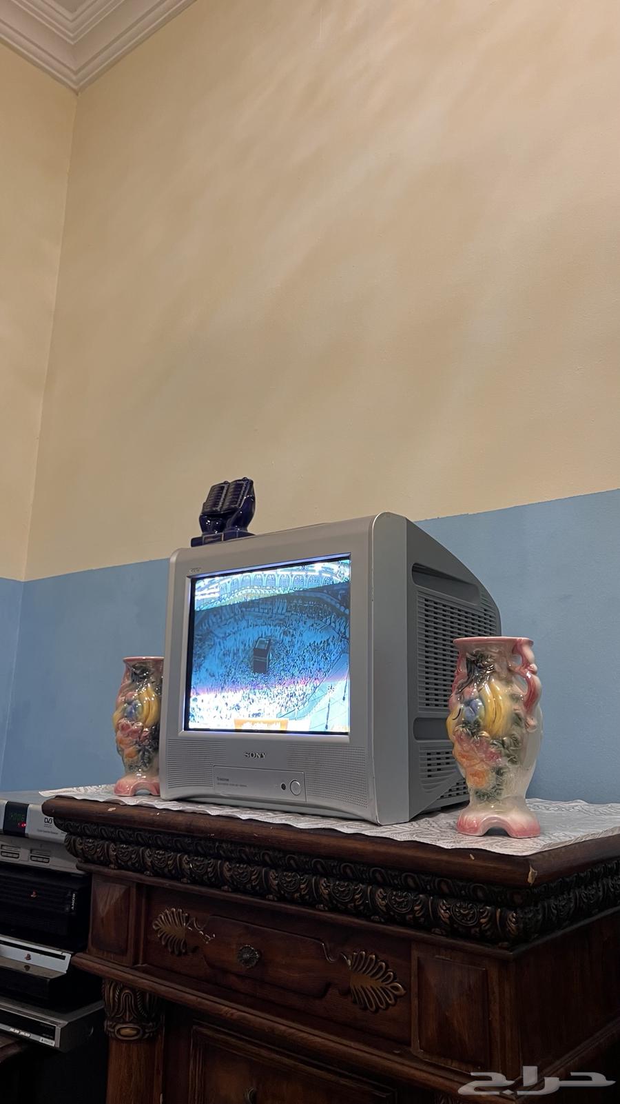 تلفزيون سوني قديم تم البيع64486205090691110