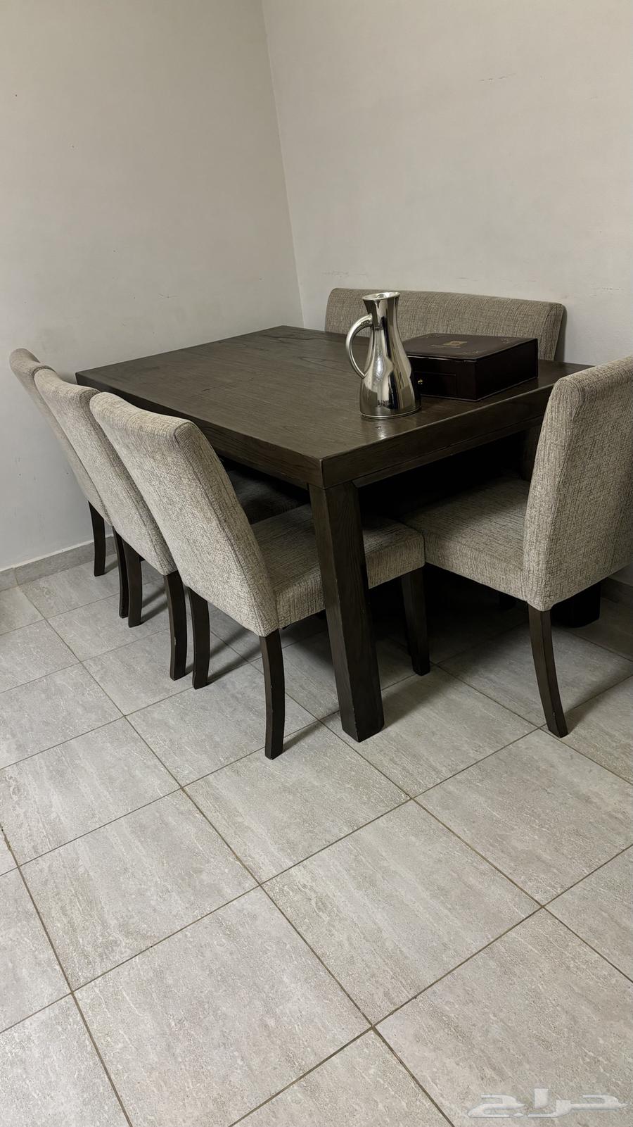 طاولة سفرة خشب ممتازة مع الكراسي64484634771201111