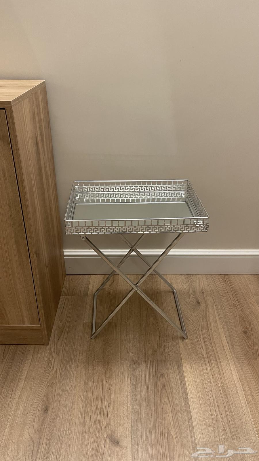 New serving tables64482064301058110