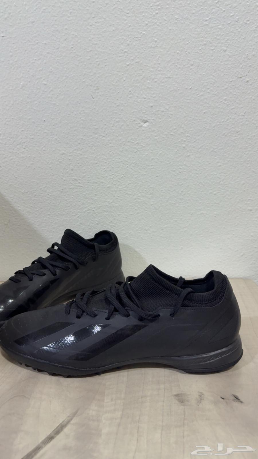 جزمه كوره من اديداس64480427684097112