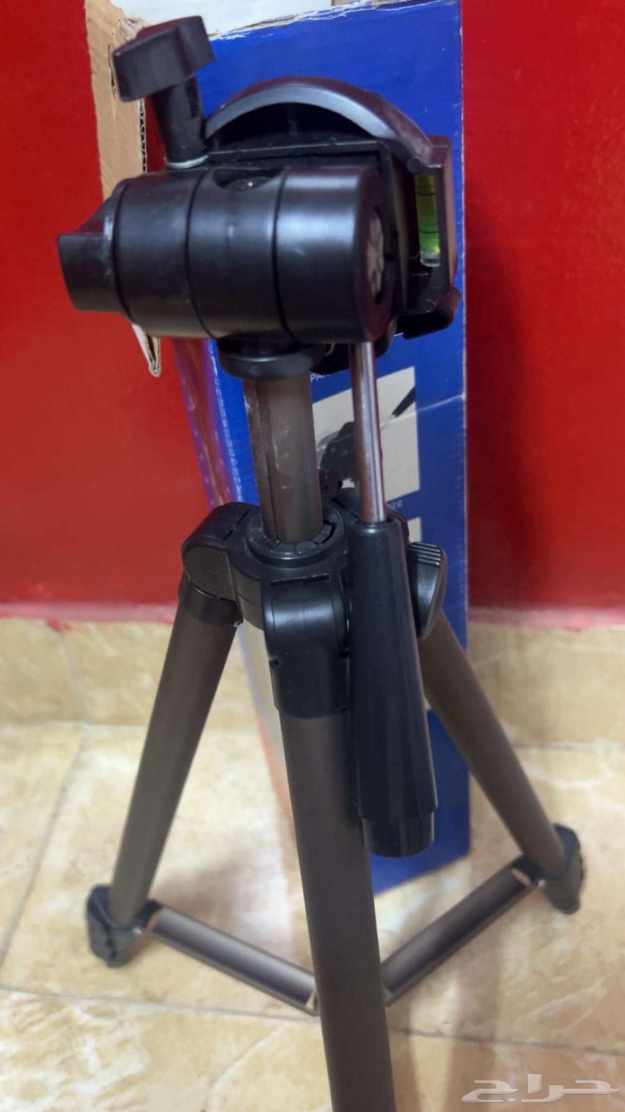 I present to you a camera stand for communication via WhatsApp only64480963630595110