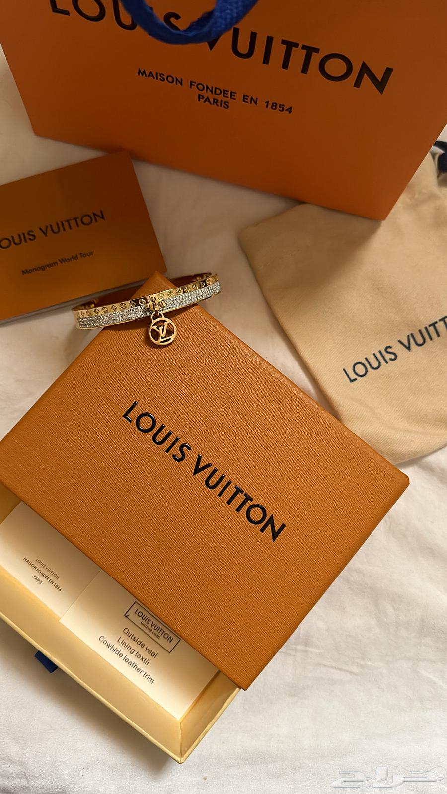 اسوارة ماركة لويس فيتون64484772940930110