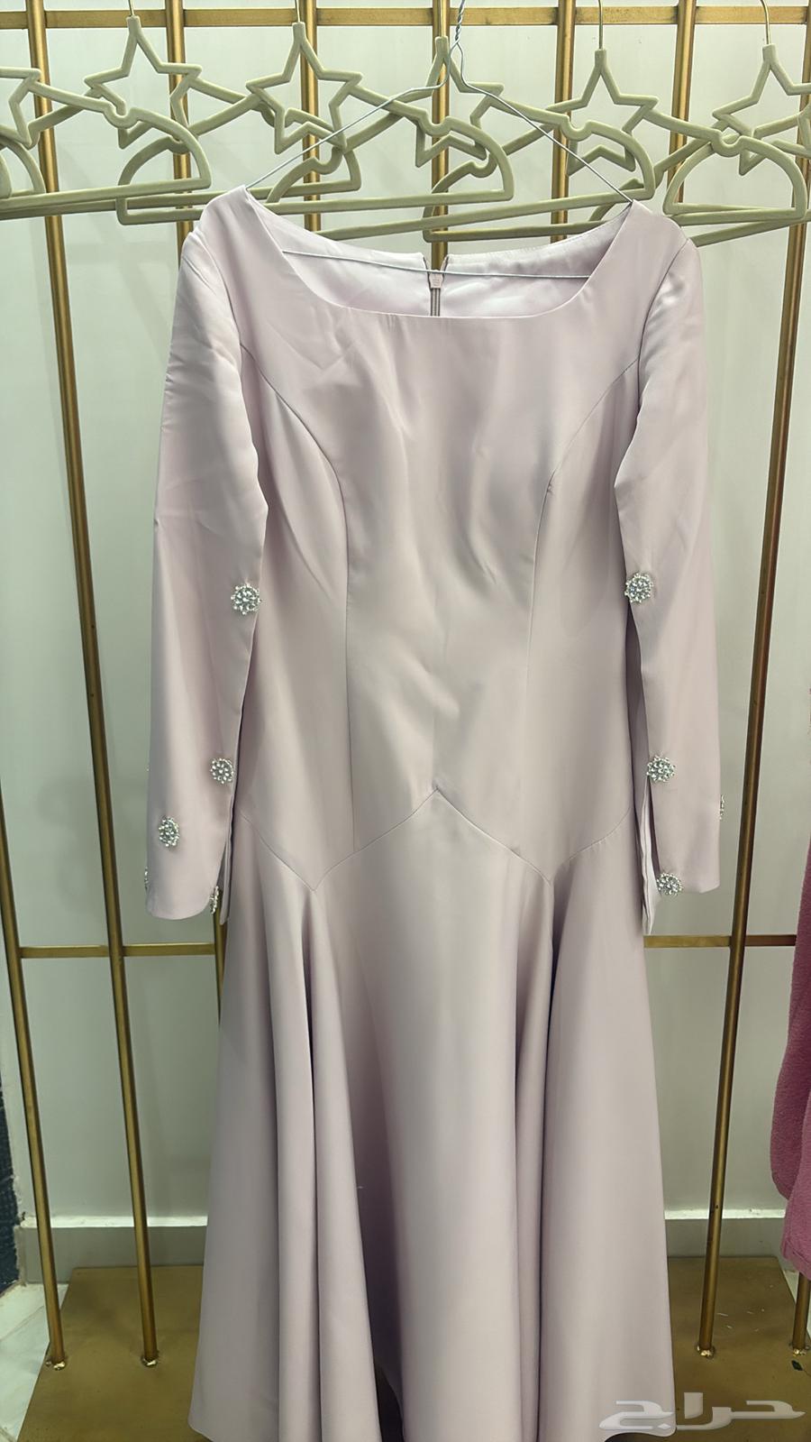 فستان جديد لم يلبس ب10064482768862721111